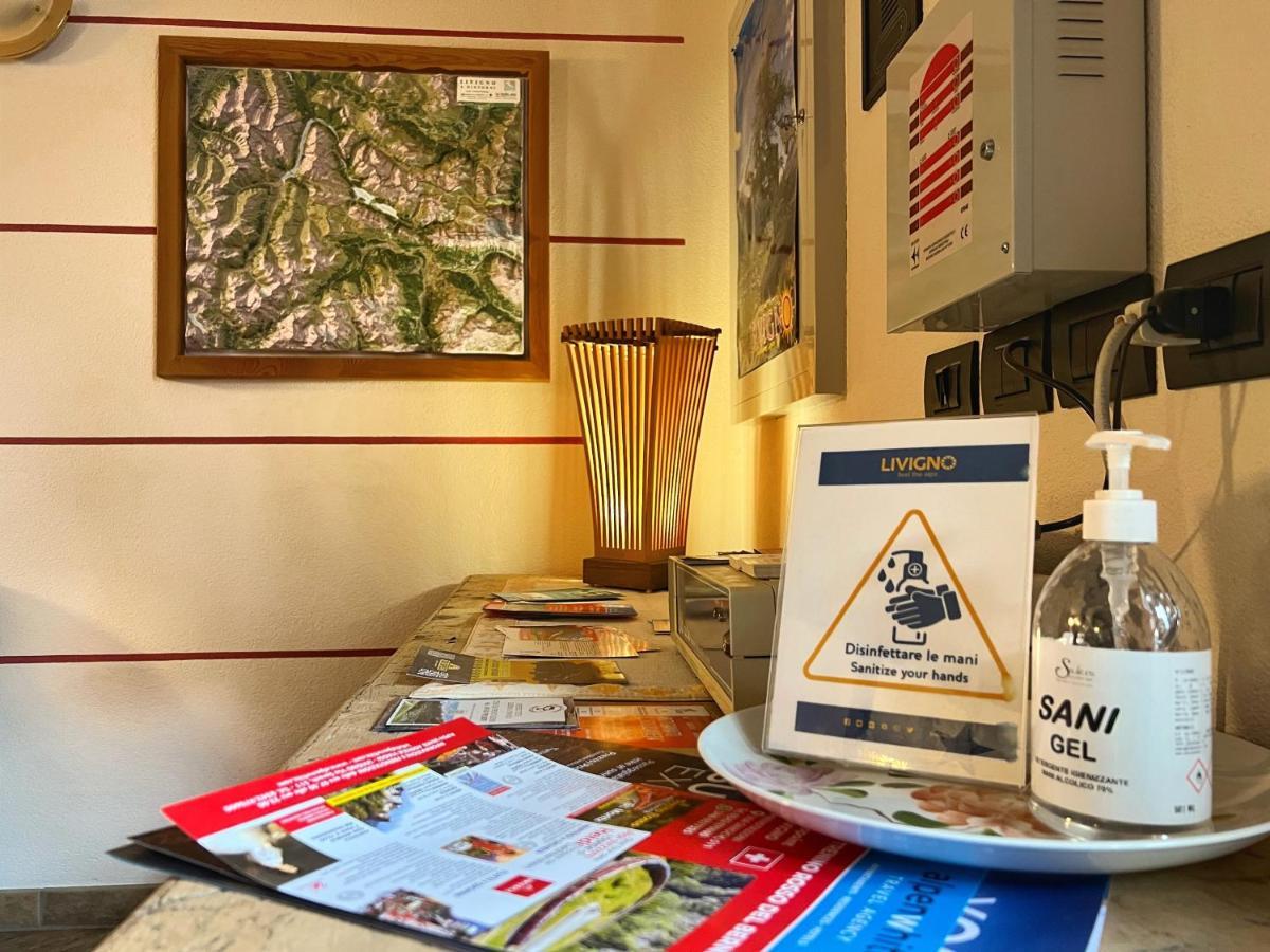 Garni Francescato Hotell Livigno Eksteriør bilde