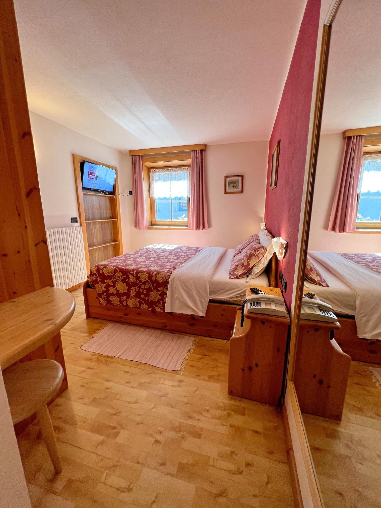 Garni Francescato Hotell Livigno Eksteriør bilde